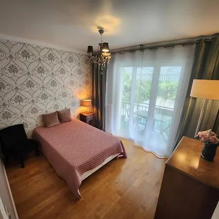 Apartment Tonton Kwice Montreuil (Seine-Saint-Denis)