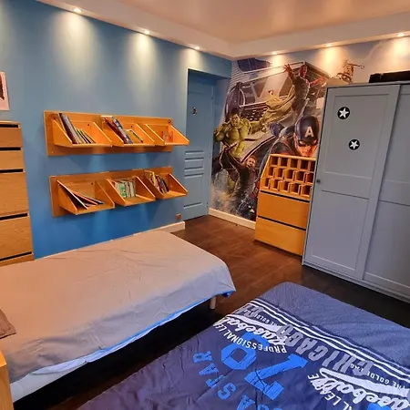 Tonton Kwice Apartment *